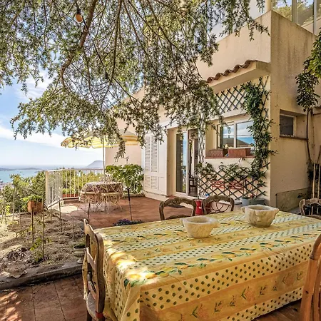 بيت للعطل L Angelus By Interhome