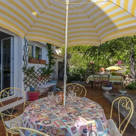 بيت للعطل L Angelus By Interhome تولون